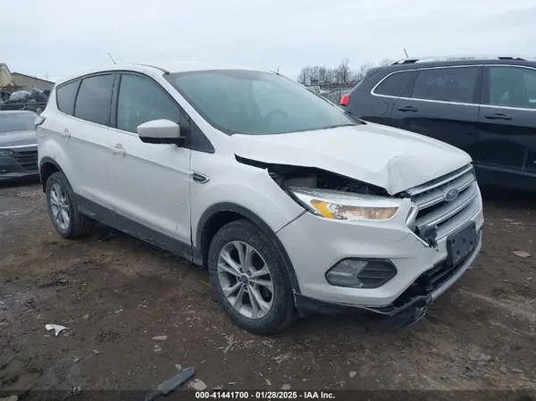 1FMCU0GD6HUE12059 2017 FORD ESCAPE - Image 1