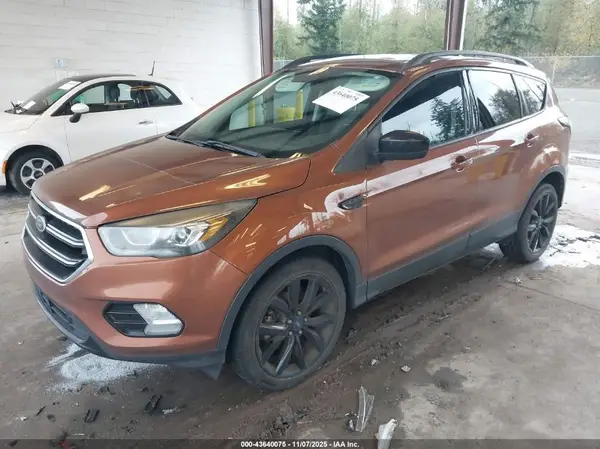 1FMCU0GD6HUE12868 2017 FORD ESCAPE - Image 2