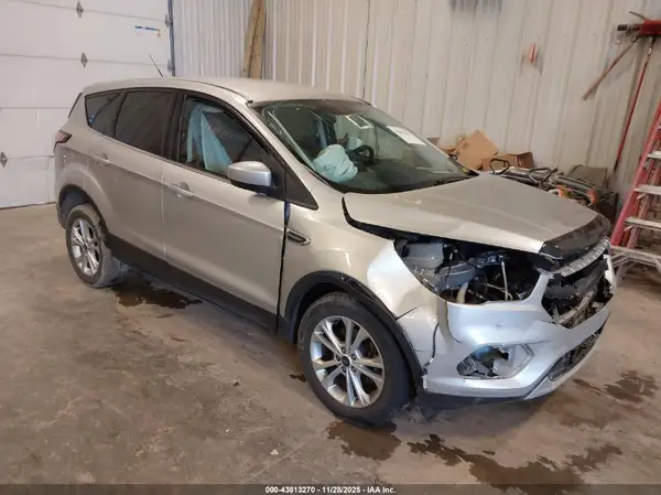 1FMCU0GD6HUE18833 2017 FORD ESCAPE