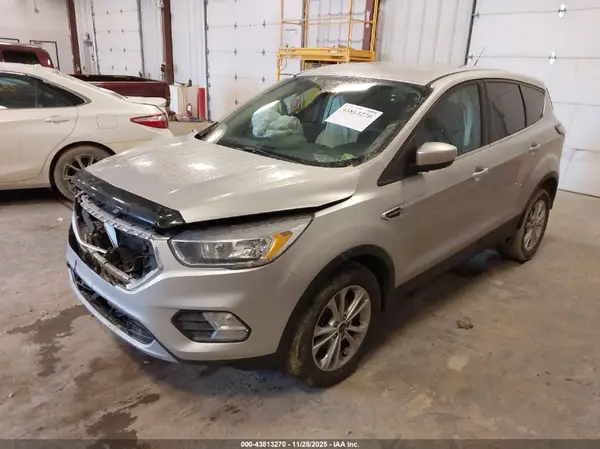1FMCU0GD6HUE18833 2017 FORD ESCAPE - Image 2