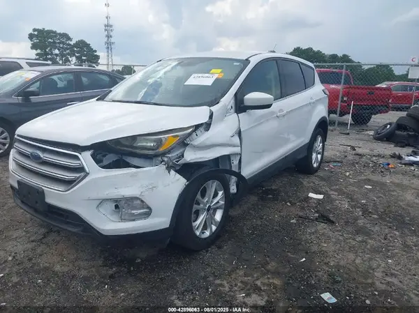 1FMCU0GD6HUE77090 2017 FORD ESCAPE - Image 2