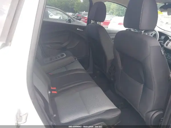 1FMCU0GD6HUE77090 2017 FORD ESCAPE - Image 8