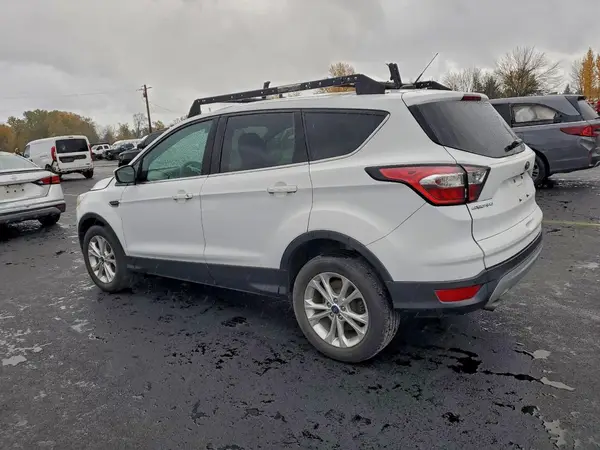 1FMCU0GD6HUE77297 2017 FORD ESCAPE - Image 2