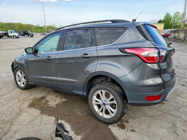 1FMCU0GD6HUE98456 2017 FORD ESCAPE - Image 2