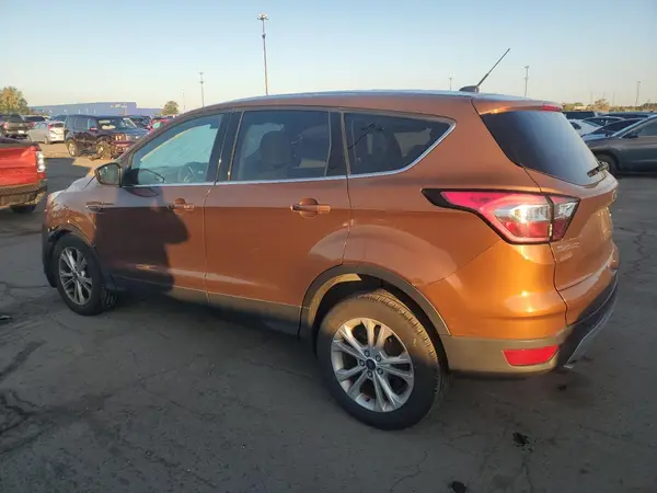 1FMCU0GD6HUF06118 2017 FORD ESCAPE - Image 2