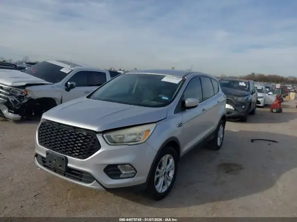 1FMCU0GD6HUF07169 2017 FORD ESCAPE - Image 2