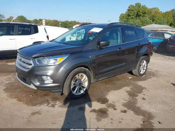 1FMCU0GD6JUA08331 2018 FORD ESCAPE - Image 2