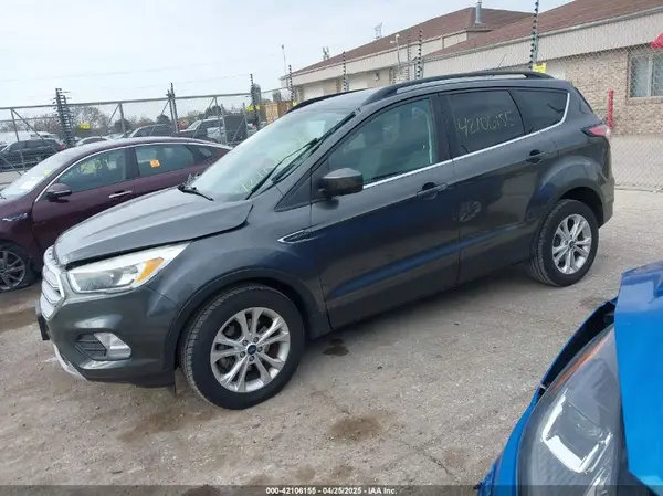 1FMCU0GD6JUA18146 2018 FORD ESCAPE - Image 2