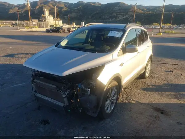 1FMCU0GD6JUA43368 2018 FORD ESCAPE - Image 2