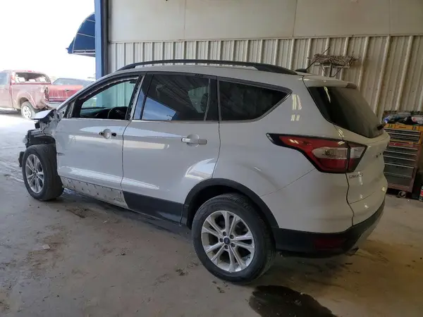 1FMCU0GD6JUA58100 2018 FORD ESCAPE - Image 2