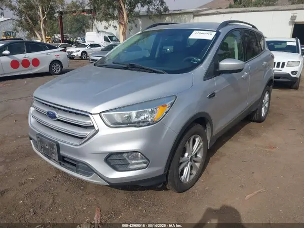 1FMCU0GD6JUA64737 2018 FORD ESCAPE - Image 2