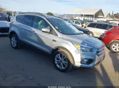1FMCU0GD6JUA75771 2018 FORD ESCAPE