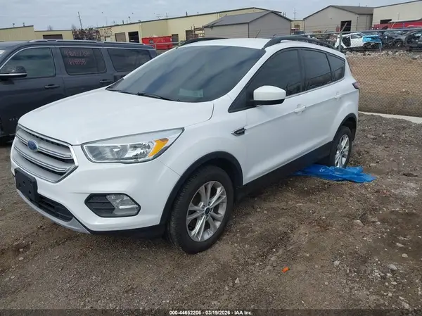 1FMCU0GD6JUA81604 2018 FORD ESCAPE - Image 2
