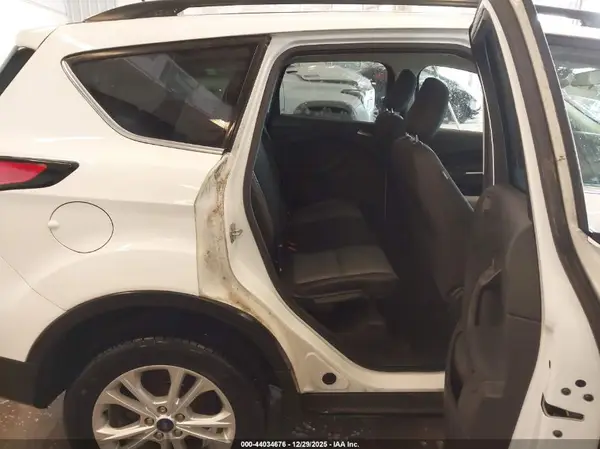 1FMCU0GD6JUB24905 2018 FORD ESCAPE - Image 8
