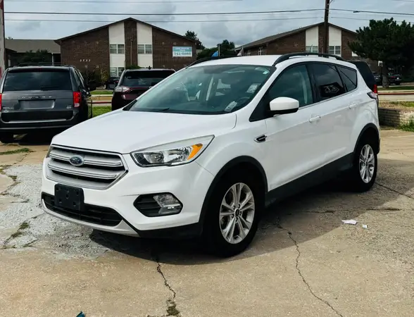 1FMCU0GD6JUB26315 2018 FORD ESCAPE - Image 2