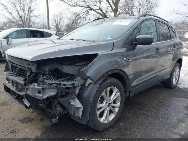 1FMCU0GD6JUB34415 2018 FORD ESCAPE - Image 2