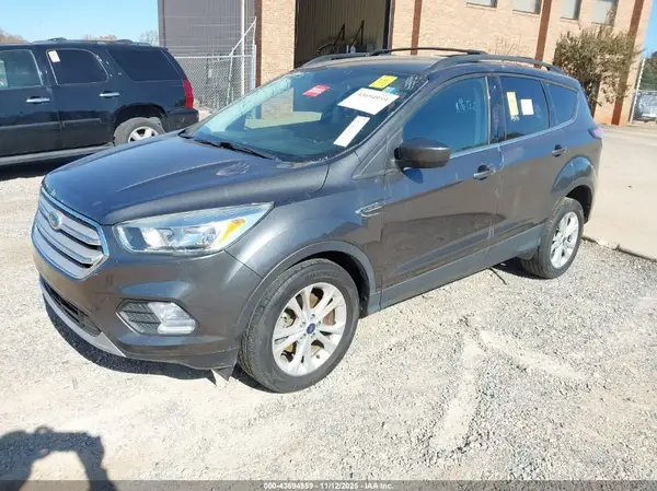 1FMCU0GD6JUB35077 2018 FORD ESCAPE - Image 2