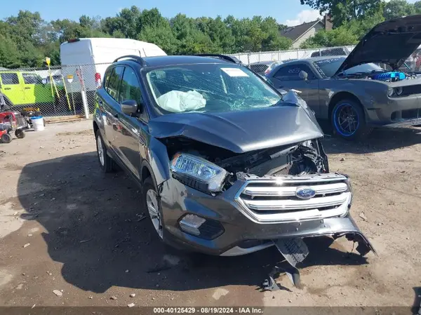 1FMCU0GD6JUB40411 2018 FORD ESCAPE - Image 1
