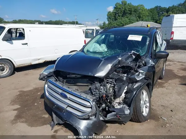 1FMCU0GD6JUB40411 2018 FORD ESCAPE - Image 2