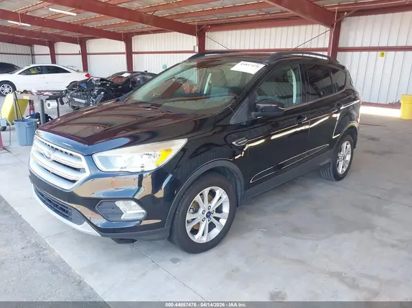 1FMCU0GD6JUB45625 2018 FORD ESCAPE - Image 2