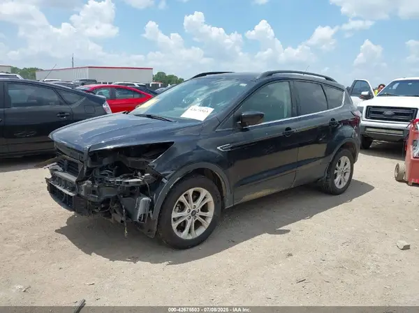 1FMCU0GD6JUC06374 2018 FORD ESCAPE - Image 2