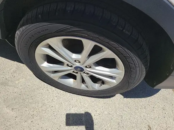 1FMCU0GD6JUC13180 2018 FORD ESCAPE - Image 2