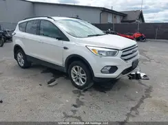 1FMCU0GD6JUC15947 2018 FORD ESCAPE