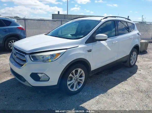 1FMCU0GD6JUC20646 2018 FORD ESCAPE - Image 2