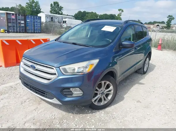 1FMCU0GD6JUC68261 2018 FORD ESCAPE - Image 2
