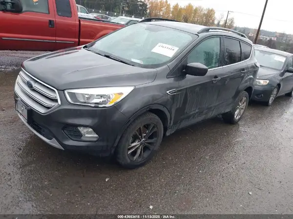 1FMCU0GD6JUC90857 2018 FORD ESCAPE - Image 2