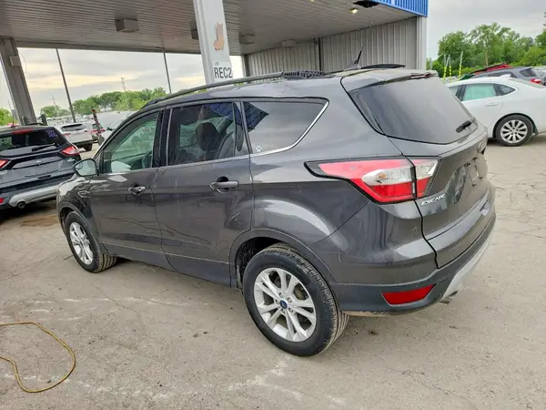 1FMCU0GD6JUD35702 2018 FORD ESCAPE - Image 2