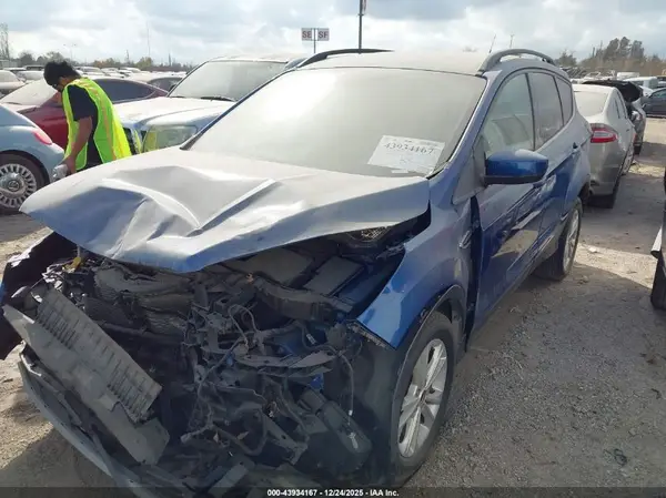 1FMCU0GD6JUD38955 2018 FORD ESCAPE - Image 2