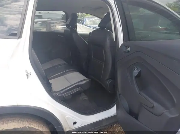 1FMCU0GD6JUD42262 2018 FORD ESCAPE - Image 8