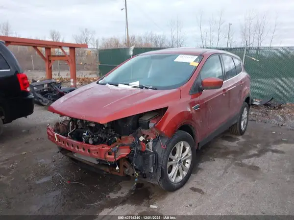 1FMCU0GD6KUA03289 2019 FORD ESCAPE - Image 2