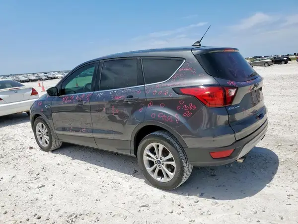 1FMCU0GD6KUA04863 2019 FORD ESCAPE - Image 2