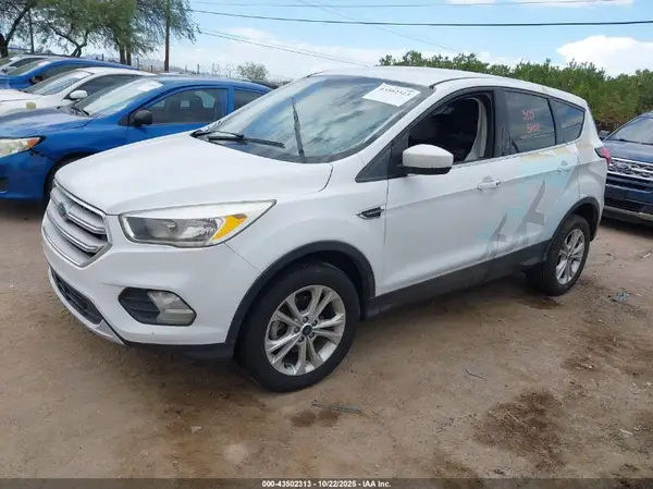 1FMCU0GD6KUA21808 2019 FORD ESCAPE - Image 2