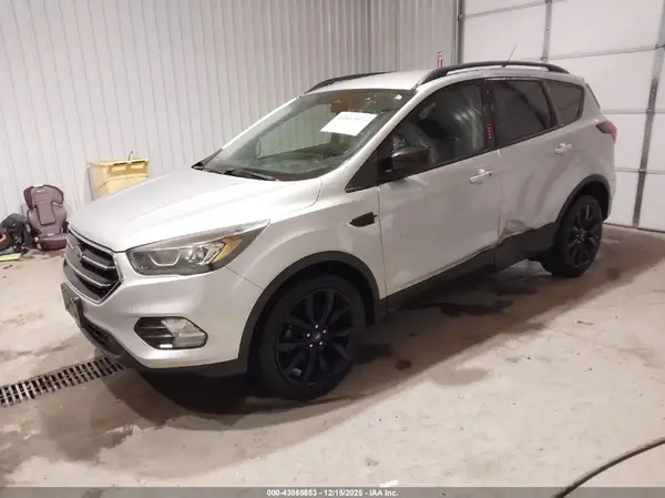 1FMCU0GD6KUA39743 2019 FORD ESCAPE - Image 2