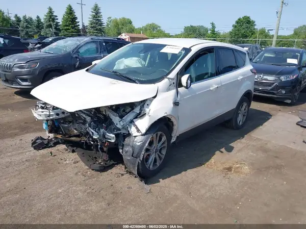 1FMCU0GD6KUA40116 2019 FORD ESCAPE - Image 2
