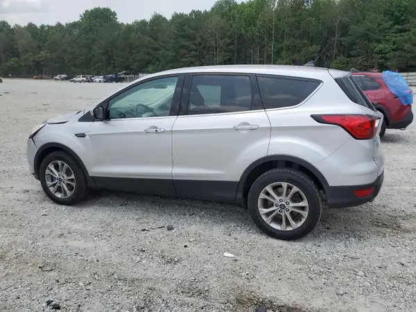 1FMCU0GD6KUA55716 2019 FORD ESCAPE - Image 2