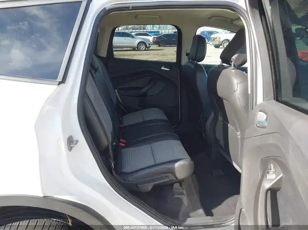 1FMCU0GD6KUB01383 2019 FORD ESCAPE - Image 8