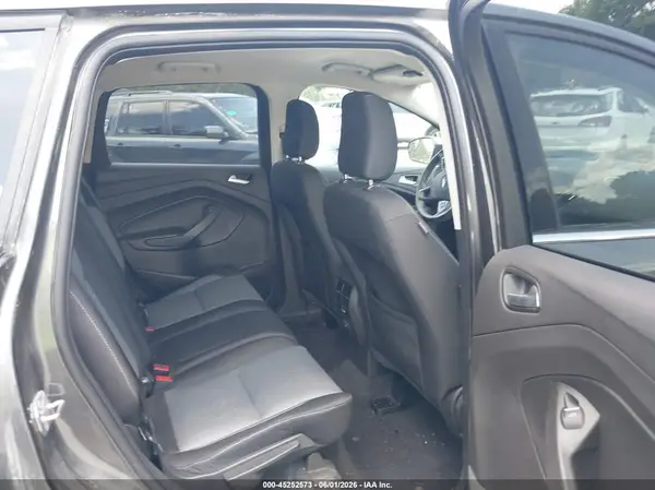 1FMCU0GD6KUB02565 2019 FORD ESCAPE - Image 8