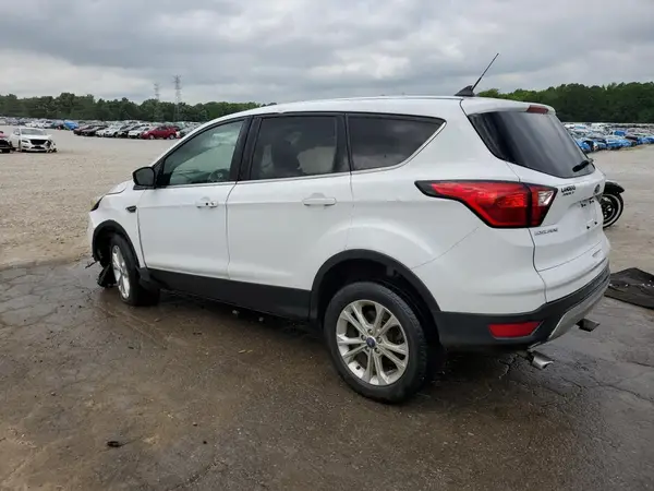 1FMCU0GD6KUB10858 2019 FORD ESCAPE - Image 2