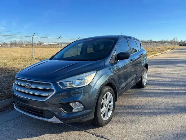 1FMCU0GD6KUB11539 2019 FORD ESCAPE - Image 2