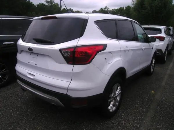 1FMCU0GD6KUB21729 2019 FORD ESCAPE - Image 2