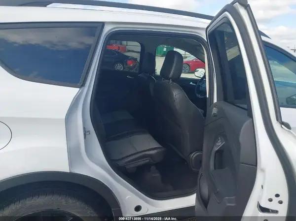 1FMCU0GD6KUB29765 2019 FORD ESCAPE - Image 8