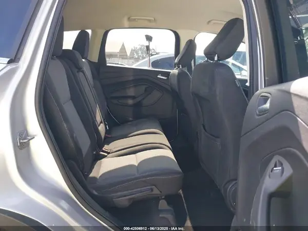 1FMCU0GD6KUB31225 2019 FORD ESCAPE - Image 8