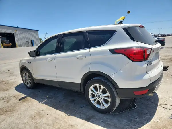 1FMCU0GD6KUB34707 2019 FORD ESCAPE - Image 2