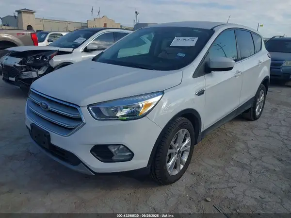 1FMCU0GD6KUB56951 2019 FORD ESCAPE - Image 2
