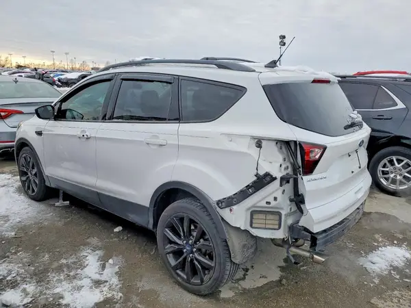 1FMCU0GD6KUC03413 2019 FORD ESCAPE - Image 2