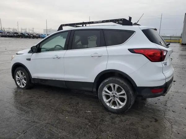 1FMCU0GD6KUC36783 2019 FORD ESCAPE - Image 2